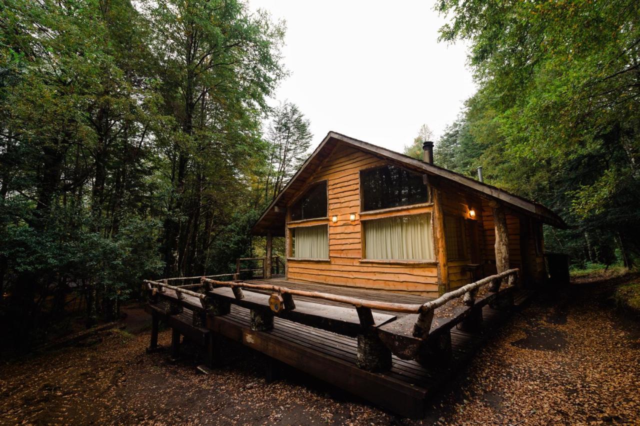 Huilo Huilo Cabanas Del Bosque Puerto Fuy Exteriör bild