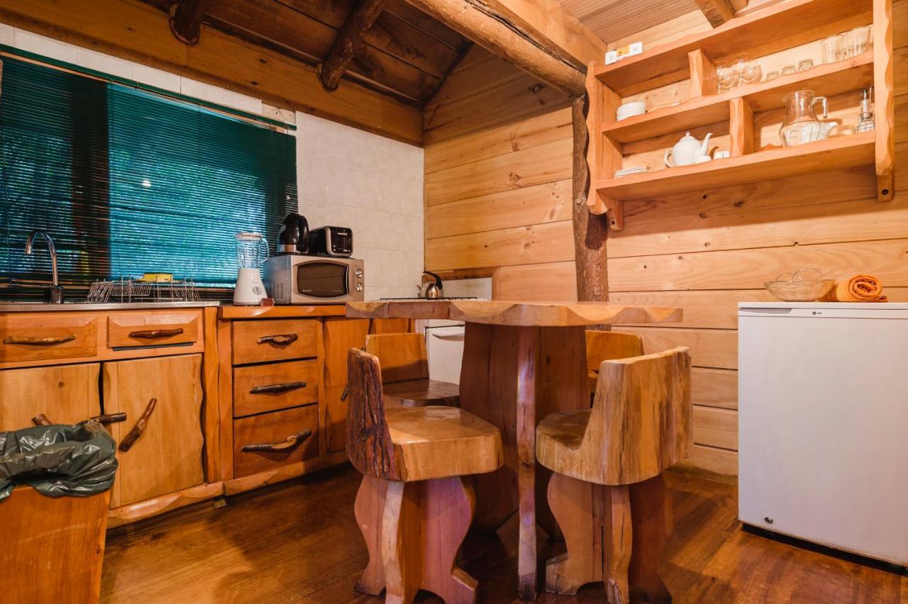 Huilo Huilo Cabanas Del Bosque Puerto Fuy Exteriör bild